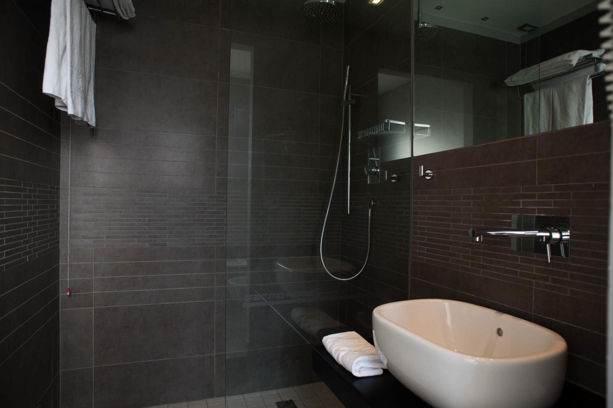Double or Twin Room,1216343683:JPEG