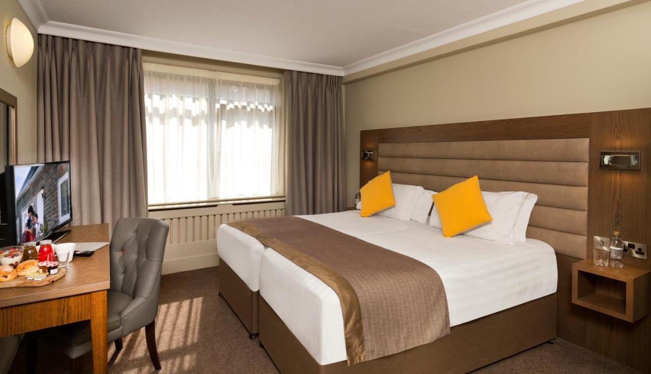 City Twin Room