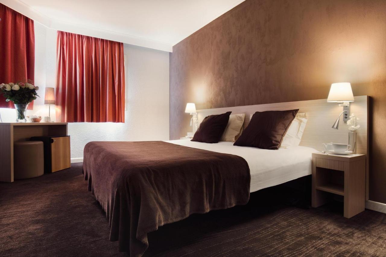 Double or Twin Room,1340835782:JPEG