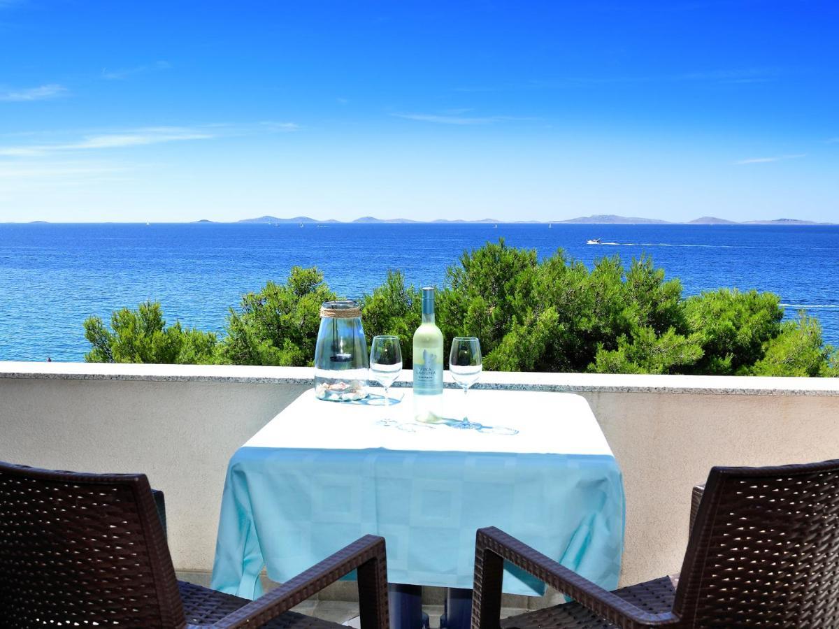 Triple Room with Sea View