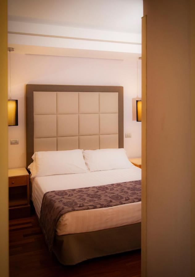 Small Double or Twin Room