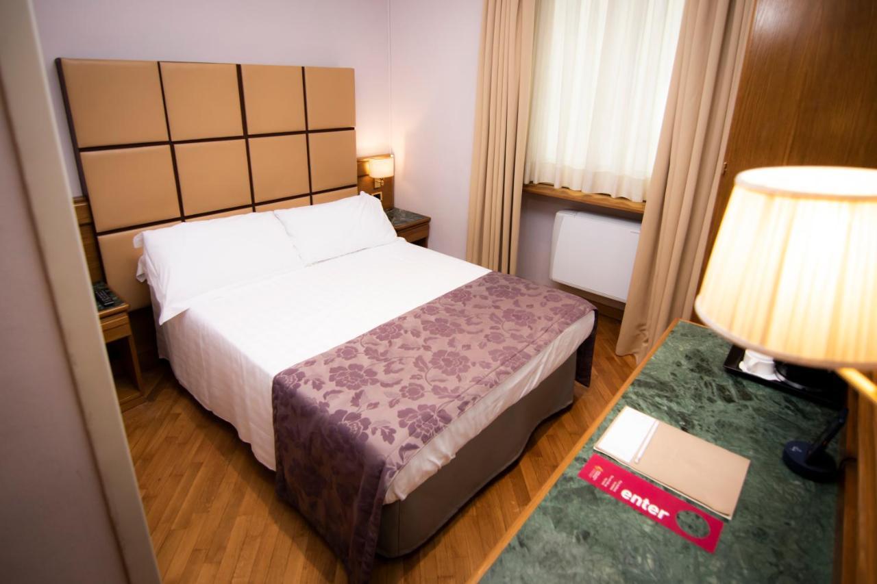 Small Double or Twin Room
