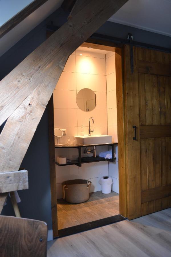 Double Room Private Bathroom