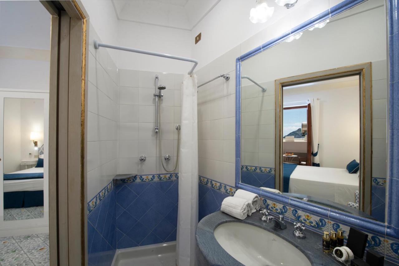Budget Double Room with Inner Courtyard View