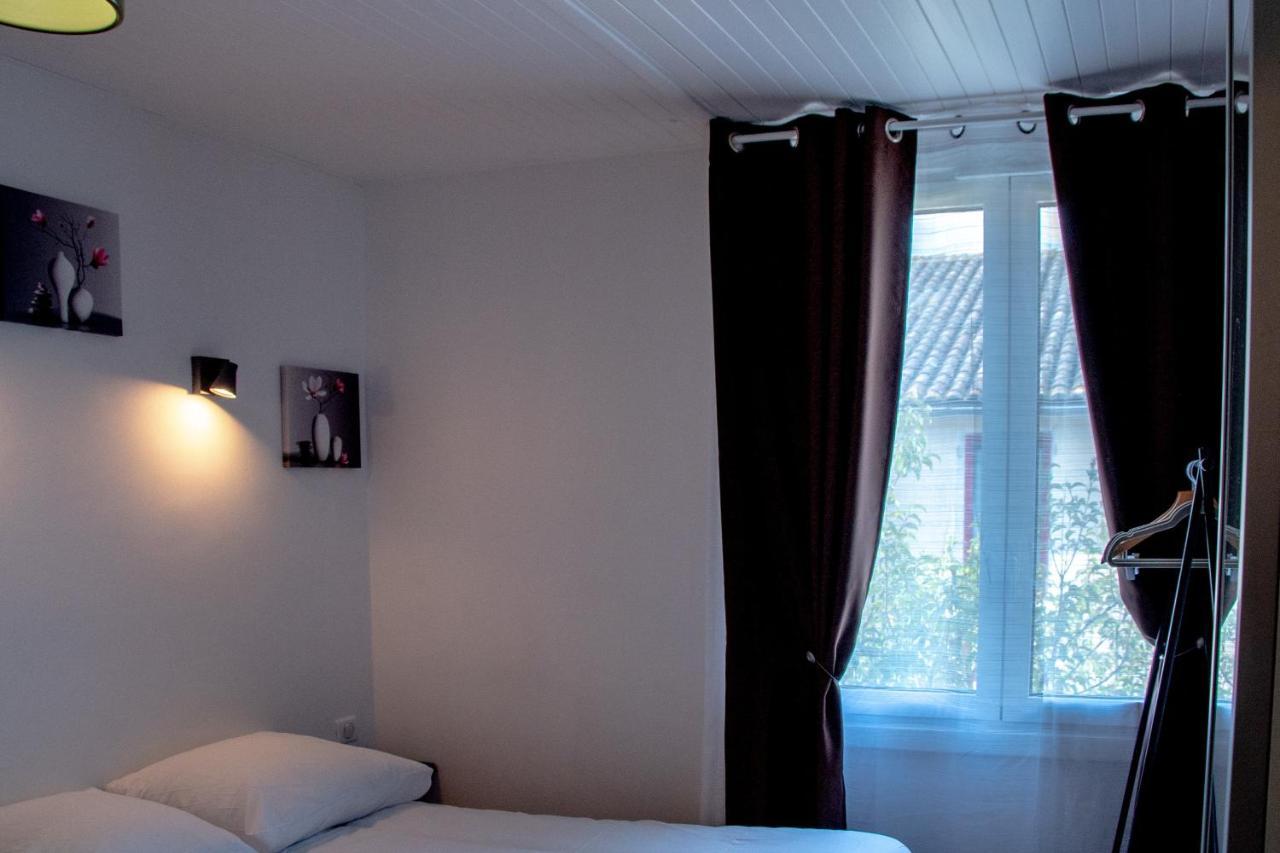 Small Single Room