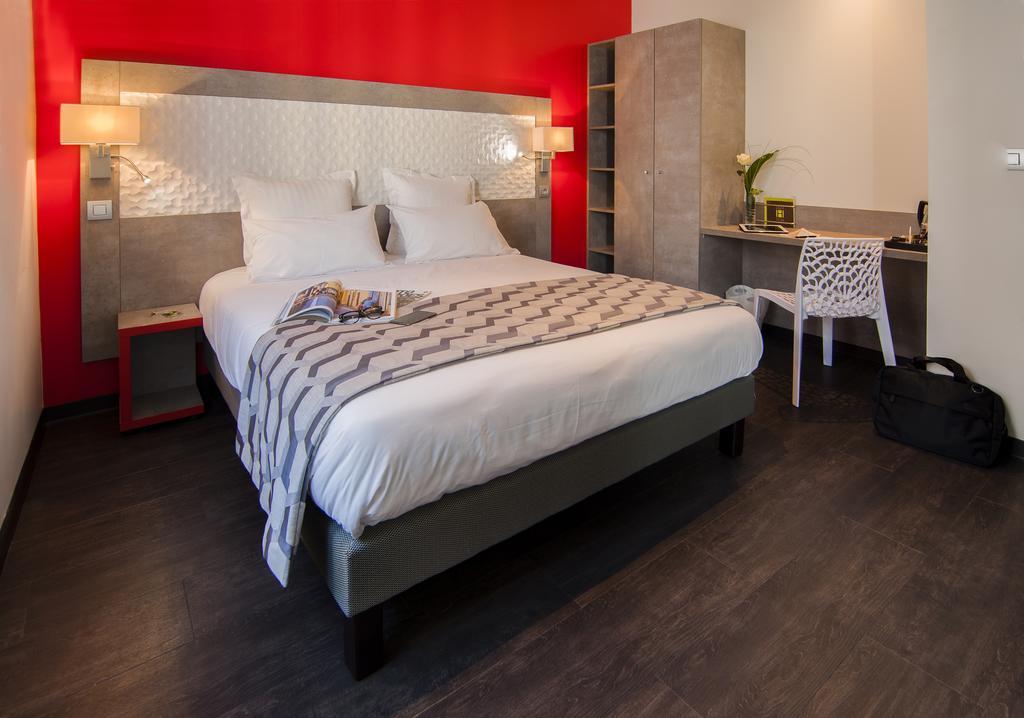 Superior Double Room with Large bed and Shower,109455987:JPEG