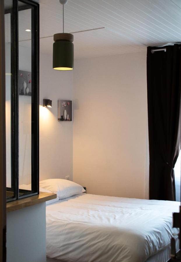 Small Single Room