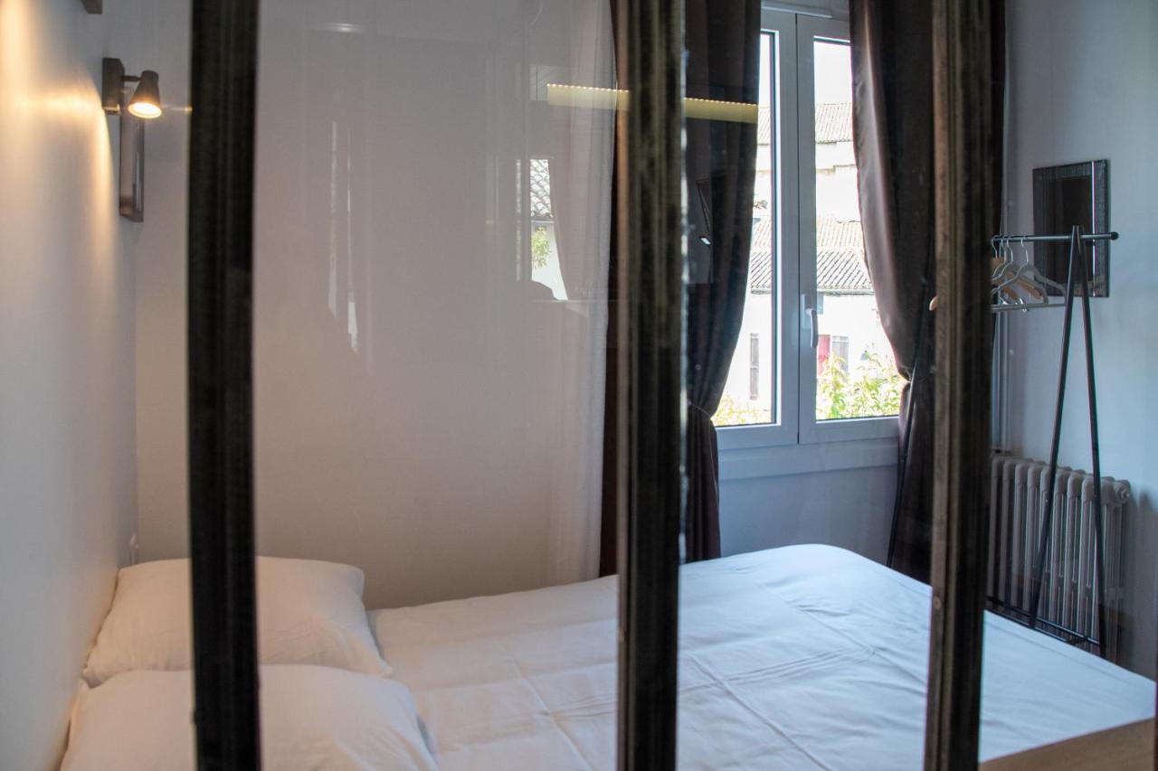 Small Single Room