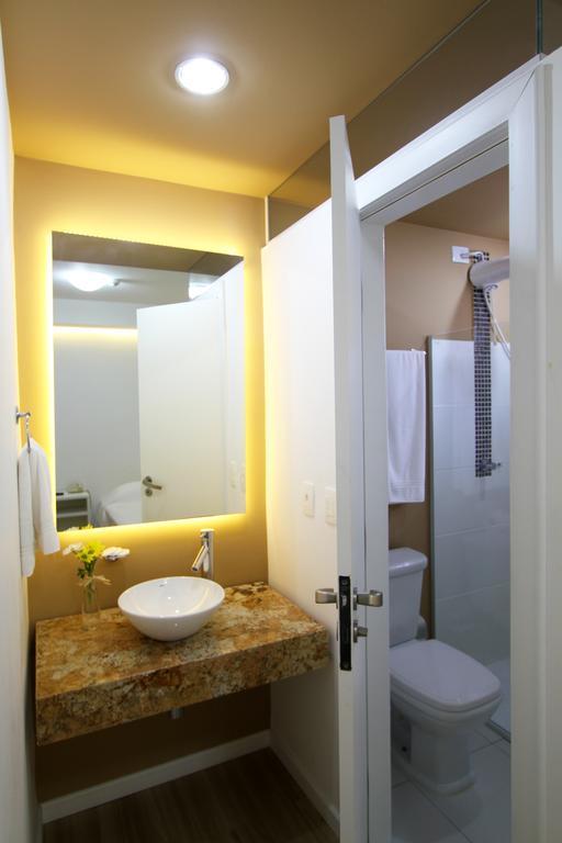 Single Room,418406247:JPEG