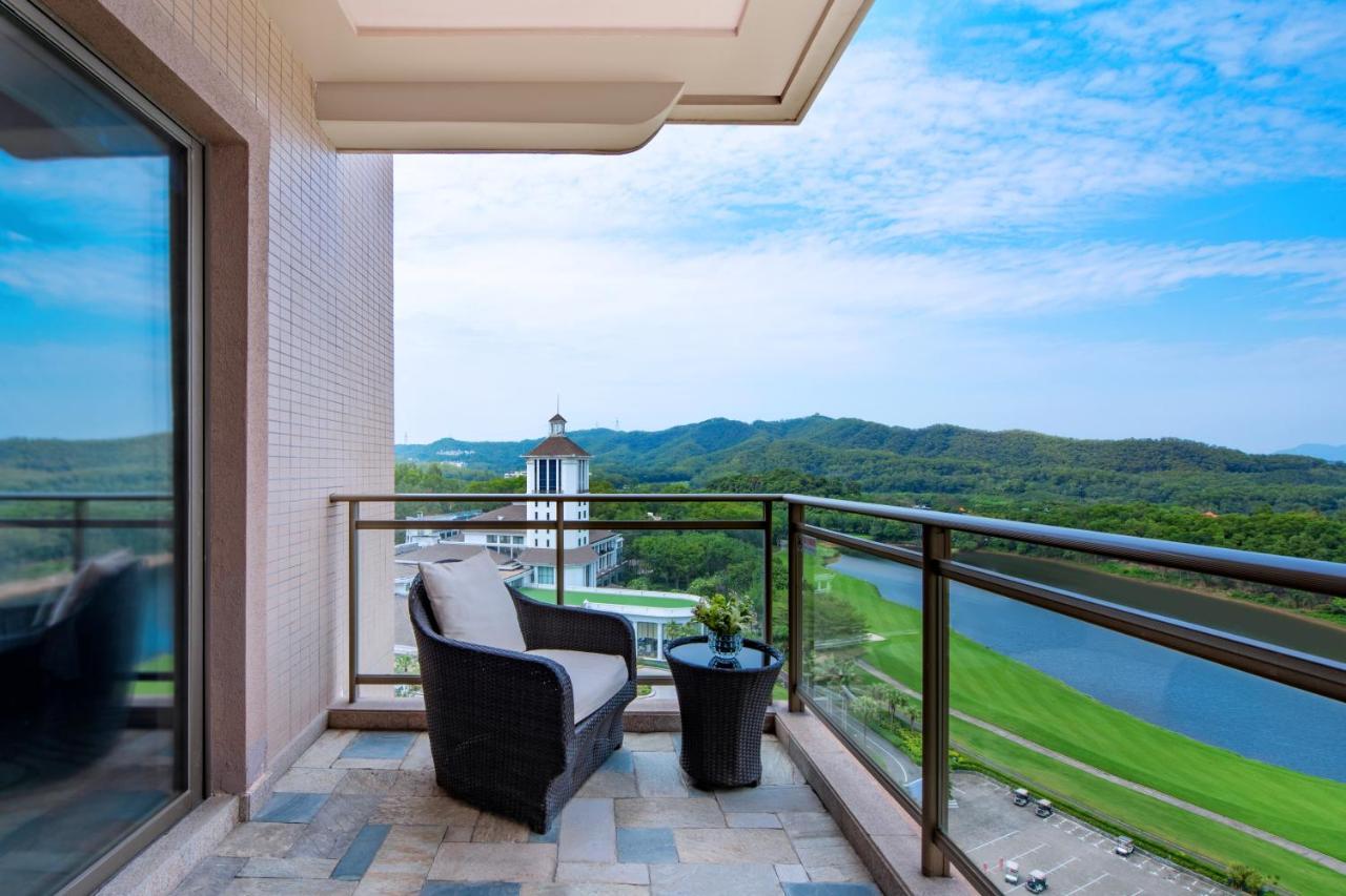Grande Deluxe Suite All Lake View