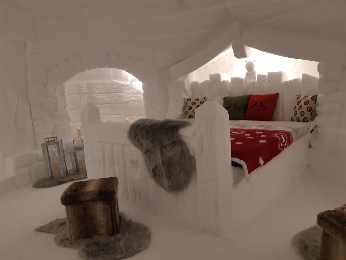 Igloo Double Room