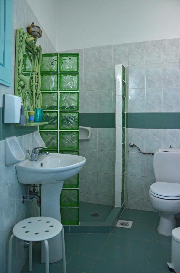 Twin Room,1676831782:JPEG