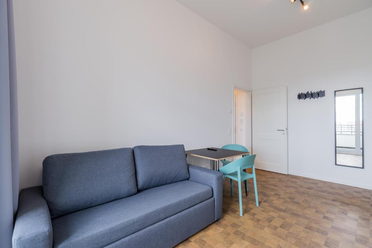 Apartment mit Wohn & Schlafzimmer