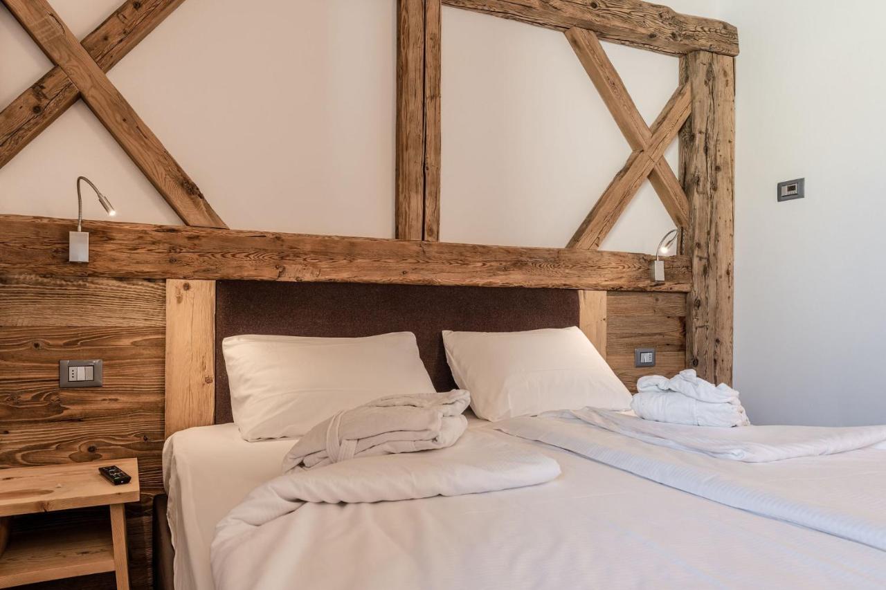 Double or Twin Room Mountain View