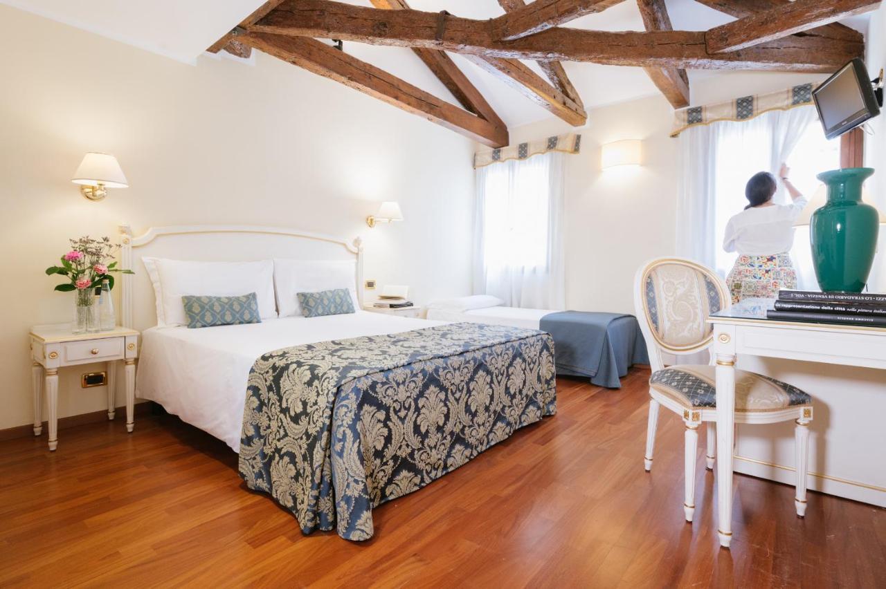 Deluxe Triple Room,1149203086:JPEG