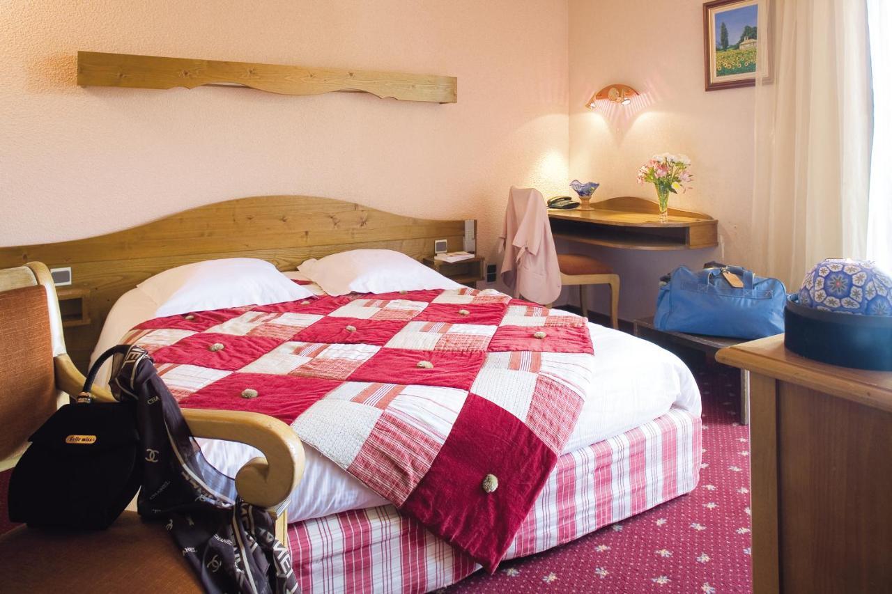 Double or Twin Room Bath