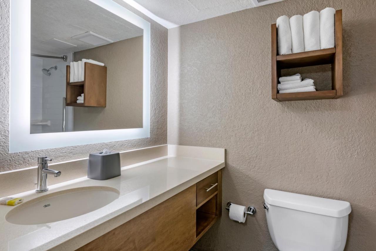 Suite 1 Chambre avec 2 Lits Doubles