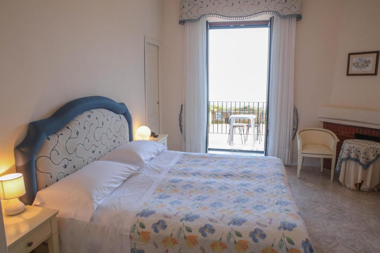 Double or Twin Room Balcony