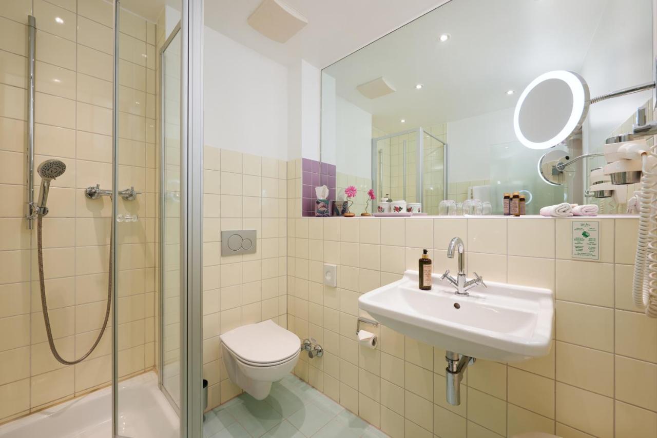 Comfort Single Room