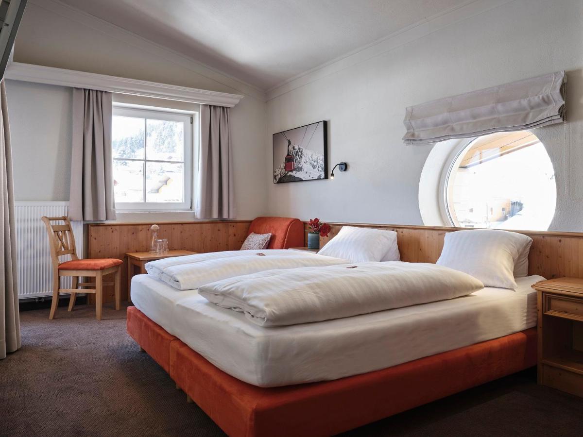 Double Room,1177131445:JPEG