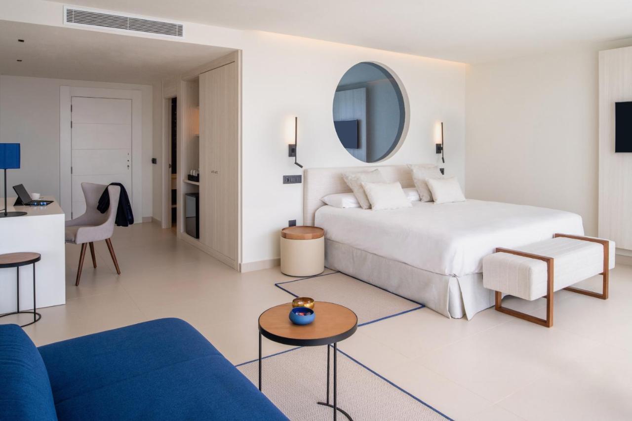 Suite with Terrace,1194257365:JPEG
