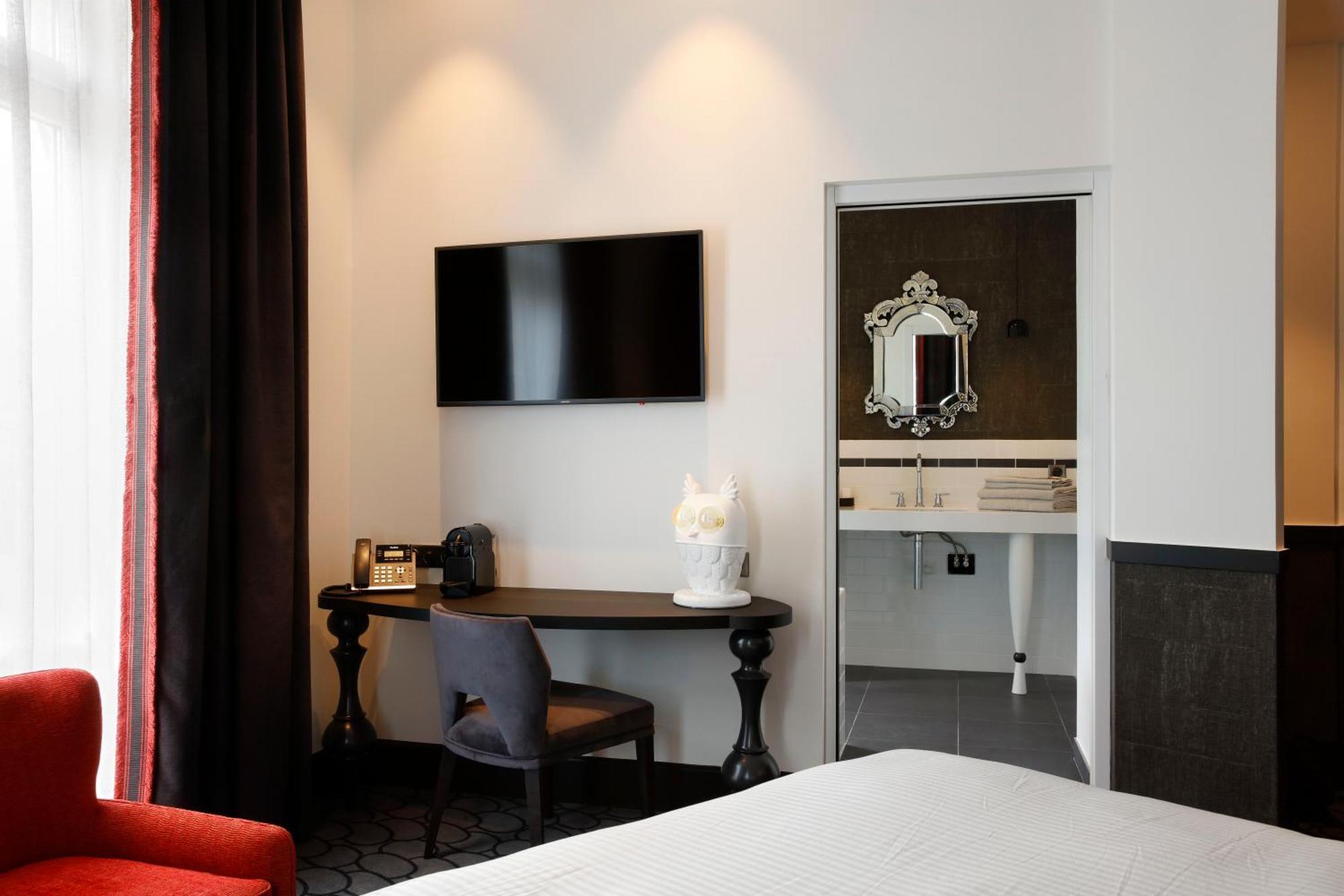 Timeless Room