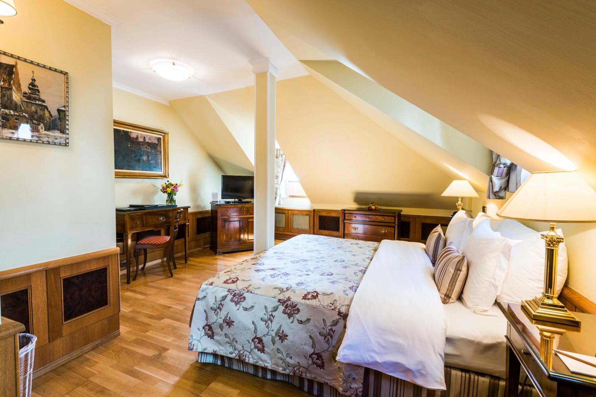 Superior Double or Twin Room