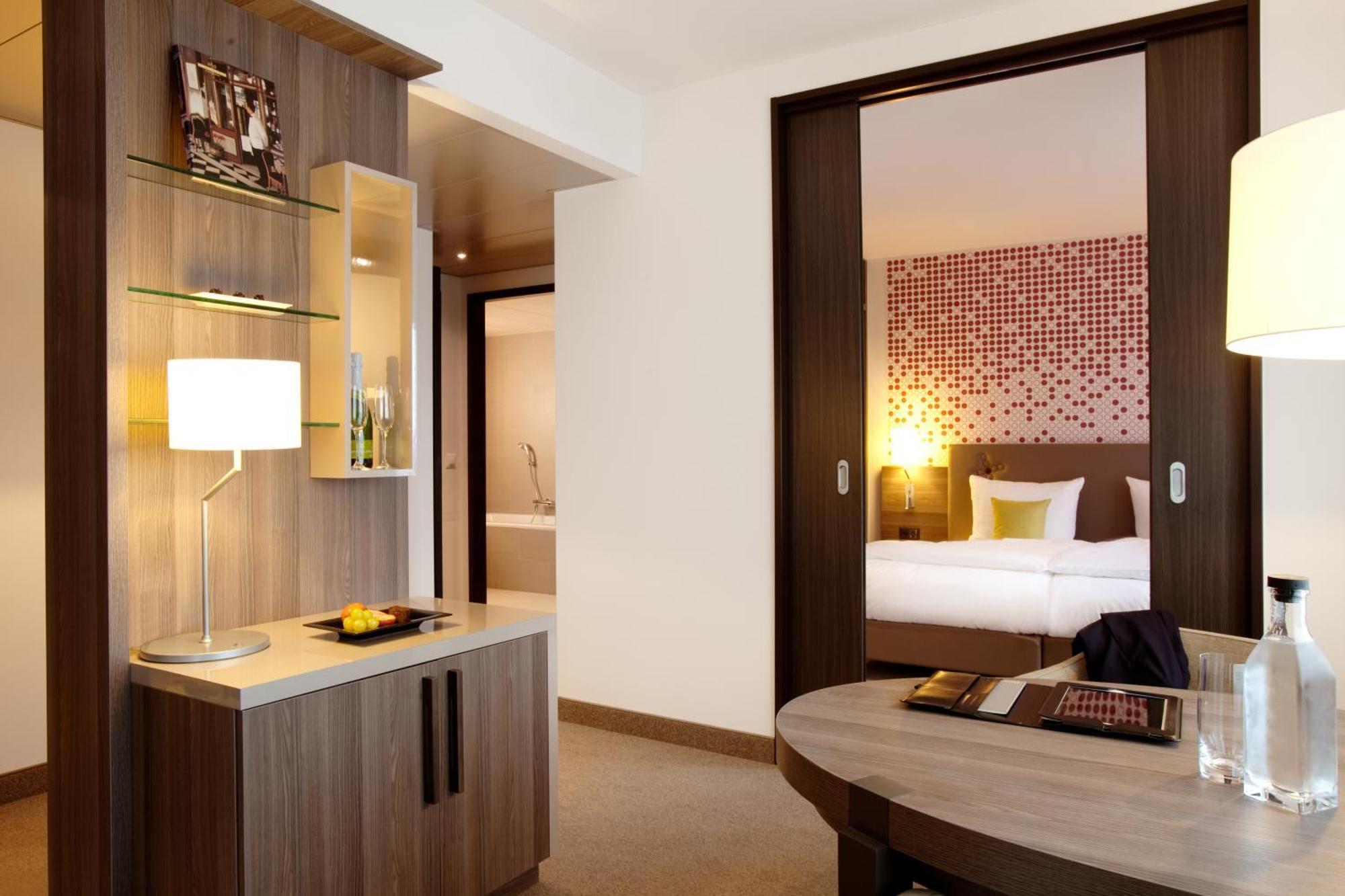 Large Suite