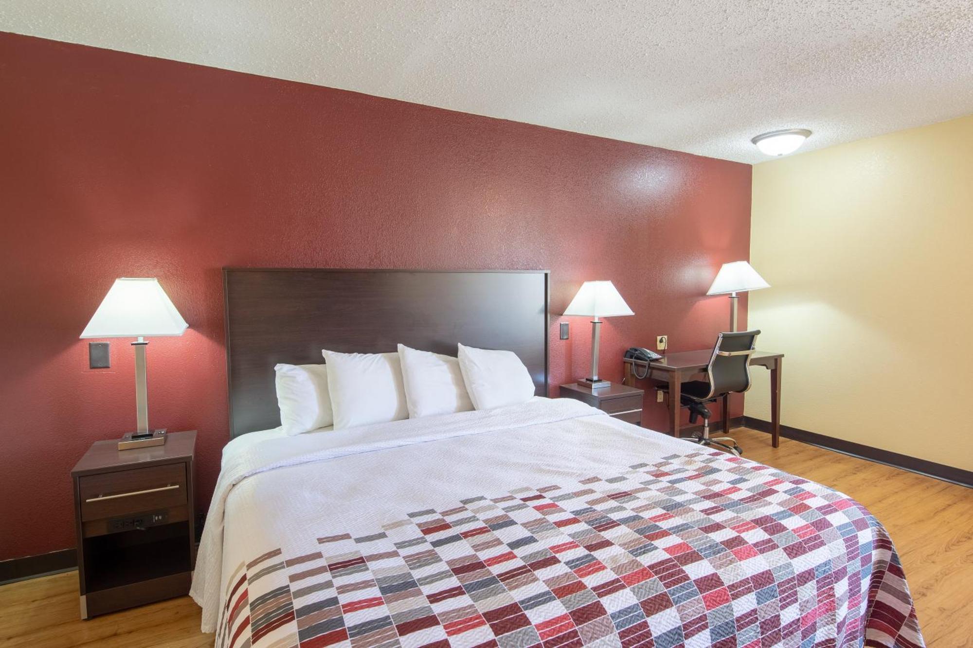 Superior King Room Disability Access Non-Smoking