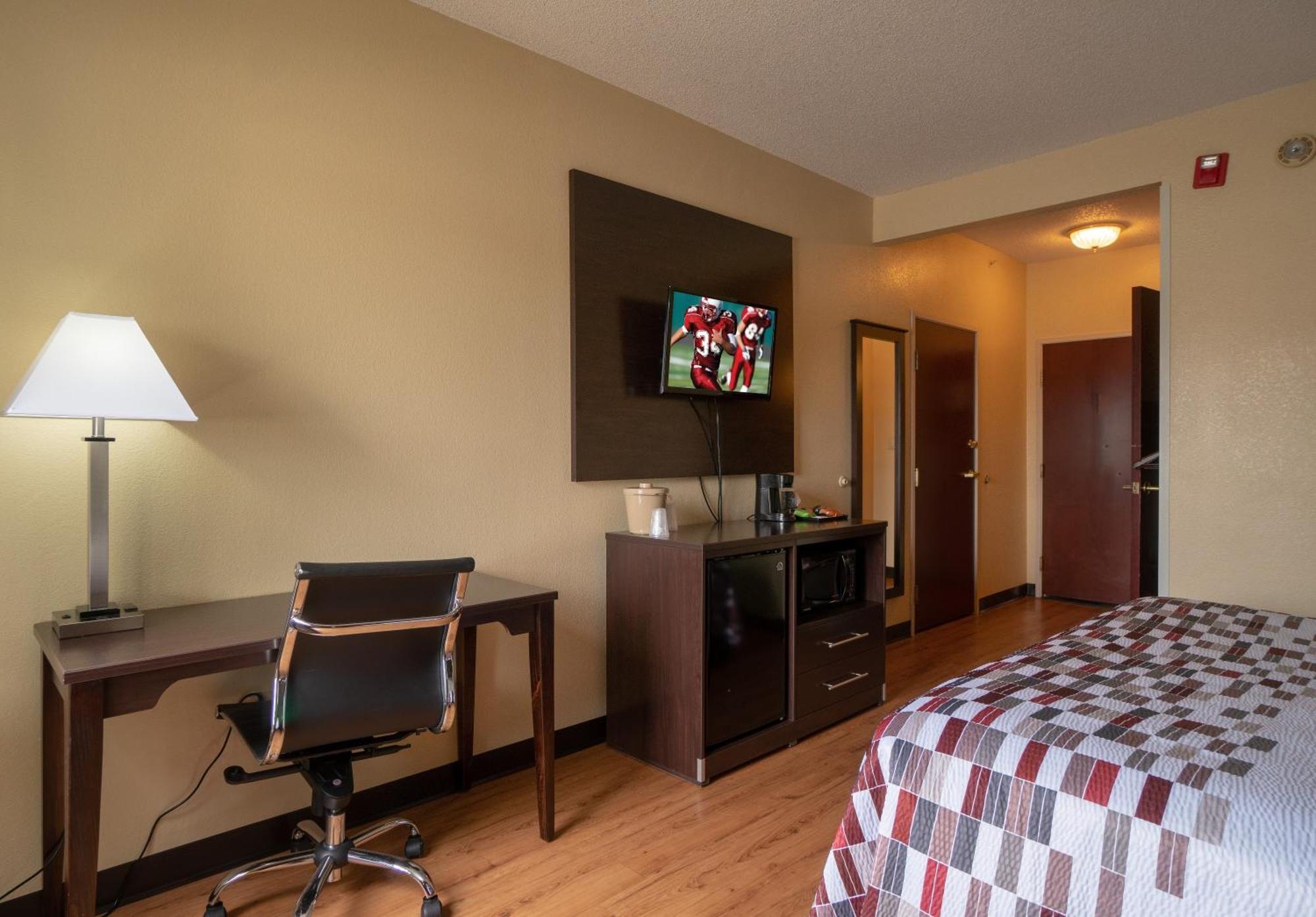 Superior King Room Disability Access Non-Smoking