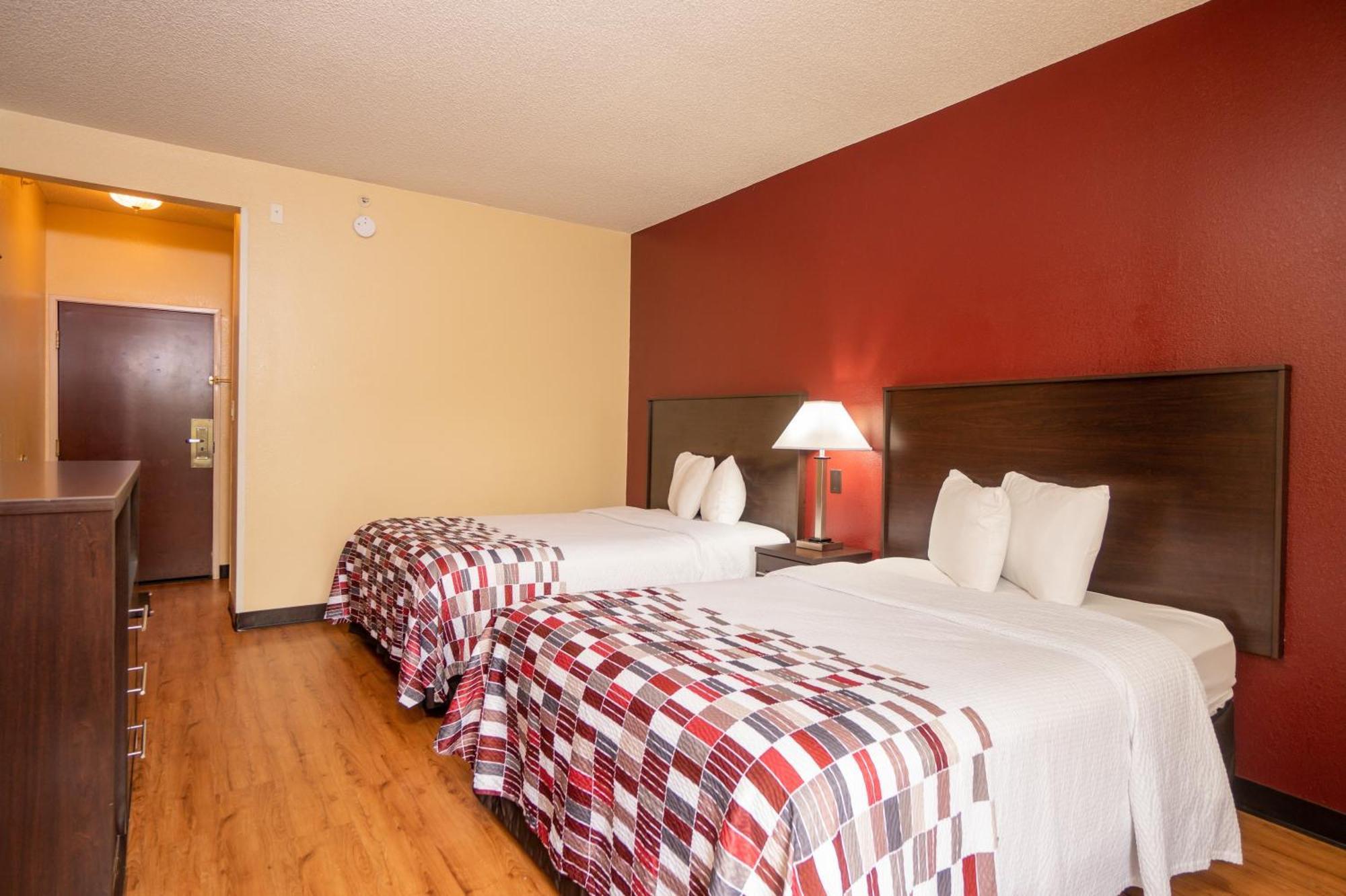 Deluxe Room Two Double Beds Non-Smoking