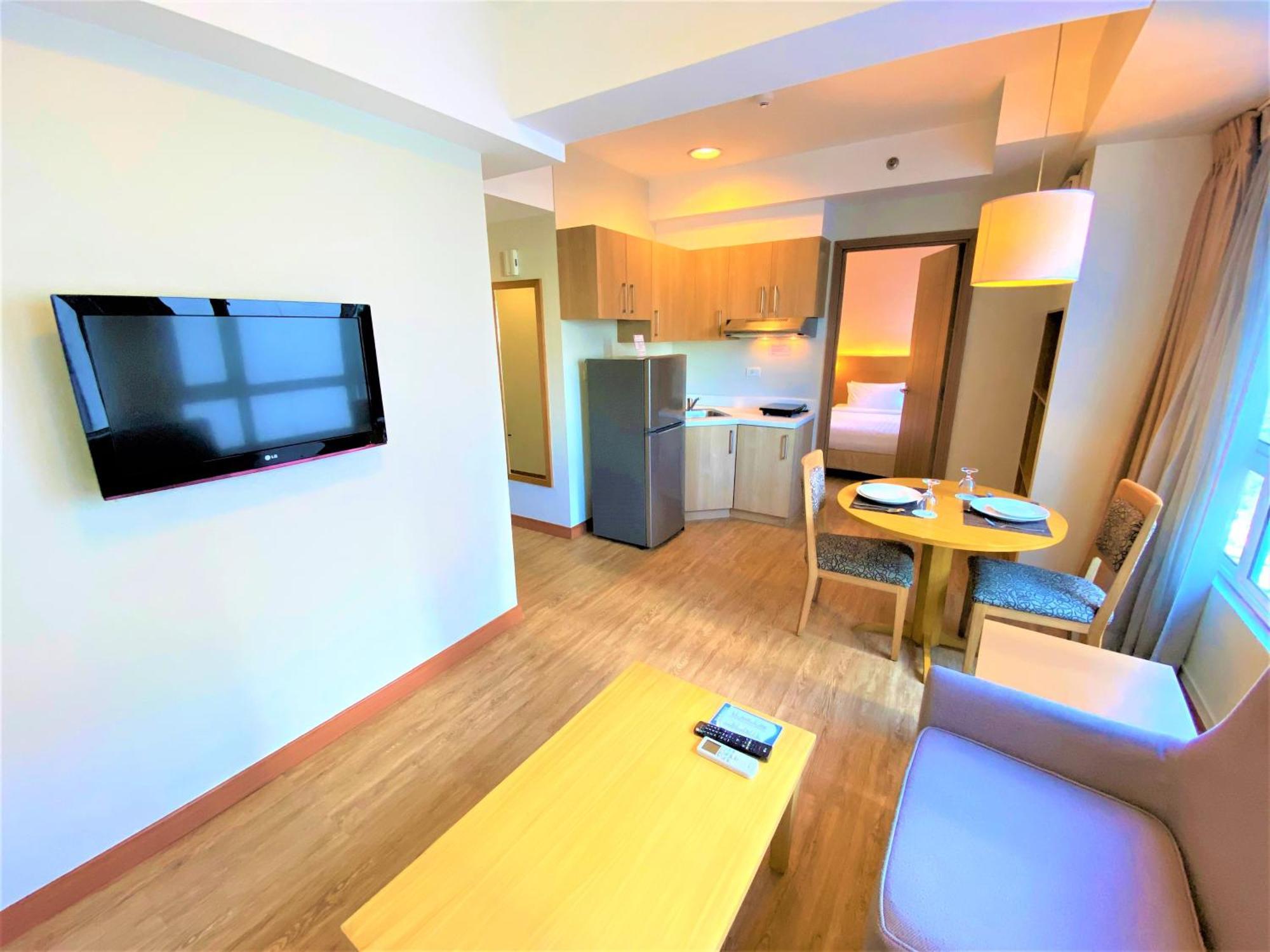 One-Bedroom Suite,1213724473:JPEG