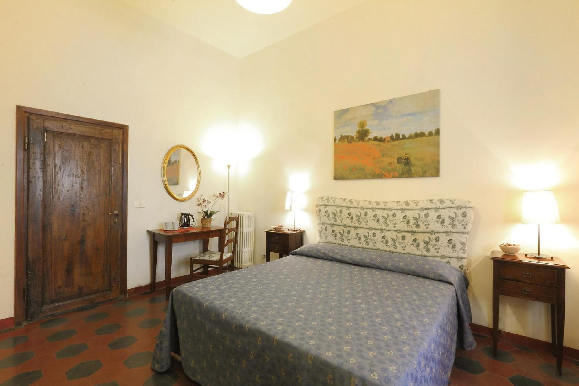 Double Room with Shared Bathroom,1215940912:JPEG