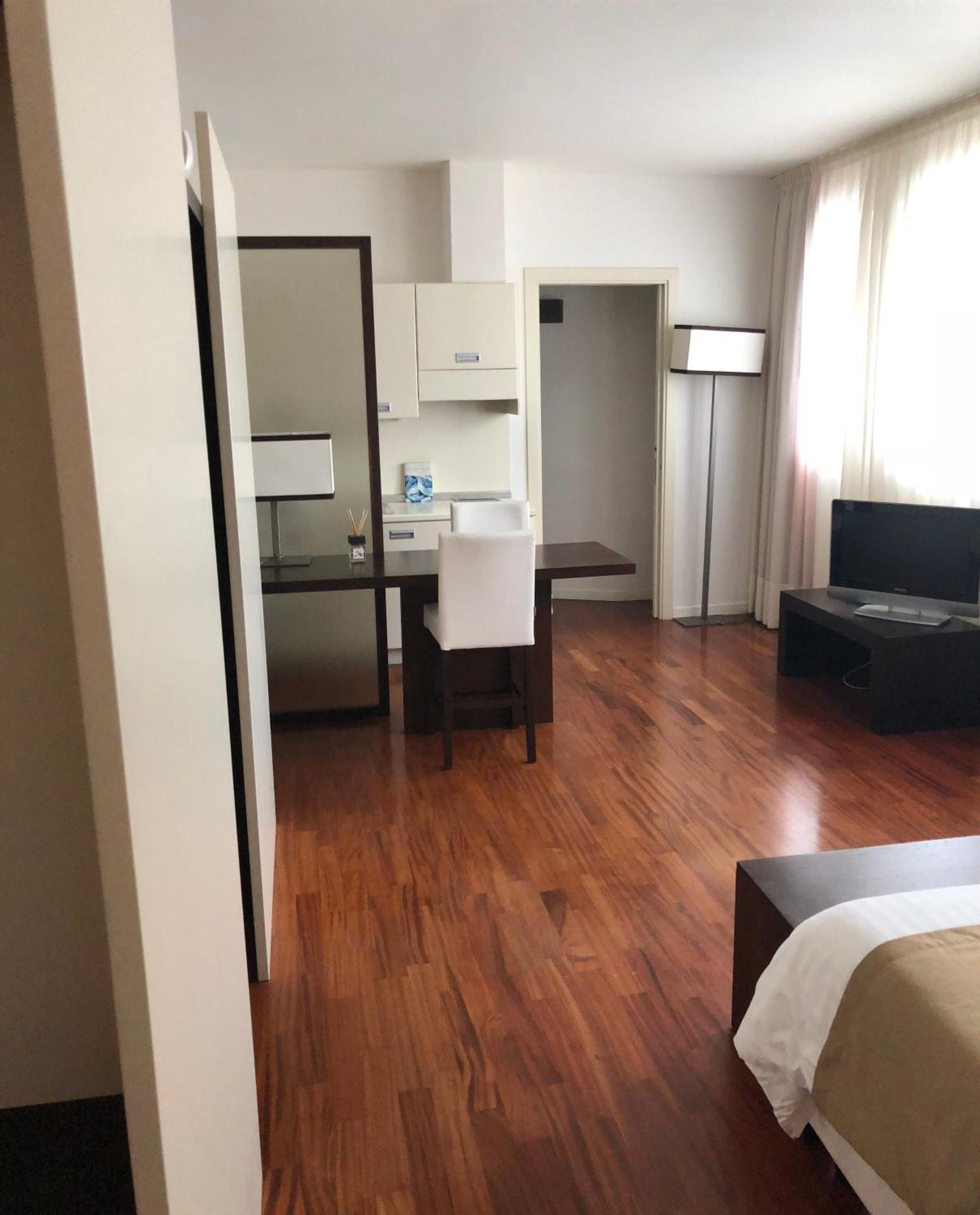 Standard Junior Suite
