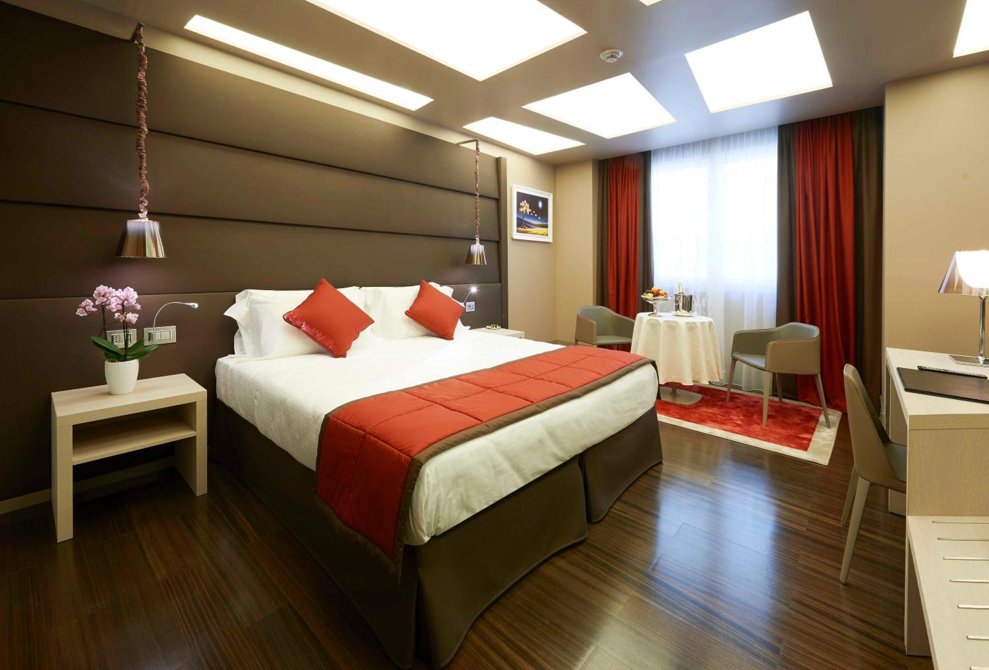 Deluxe King Room