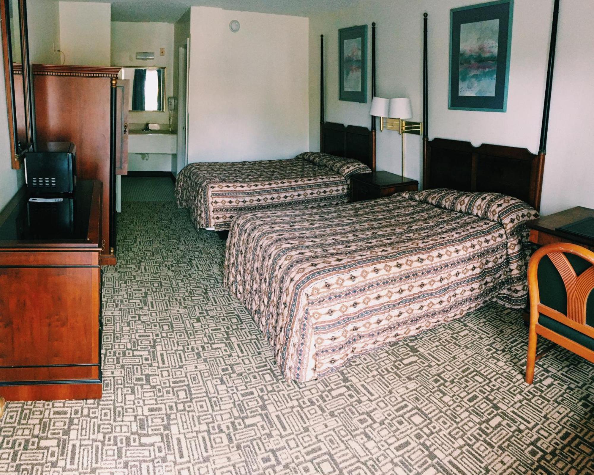 Standard Room with Two Beds,1217332093:JPEG