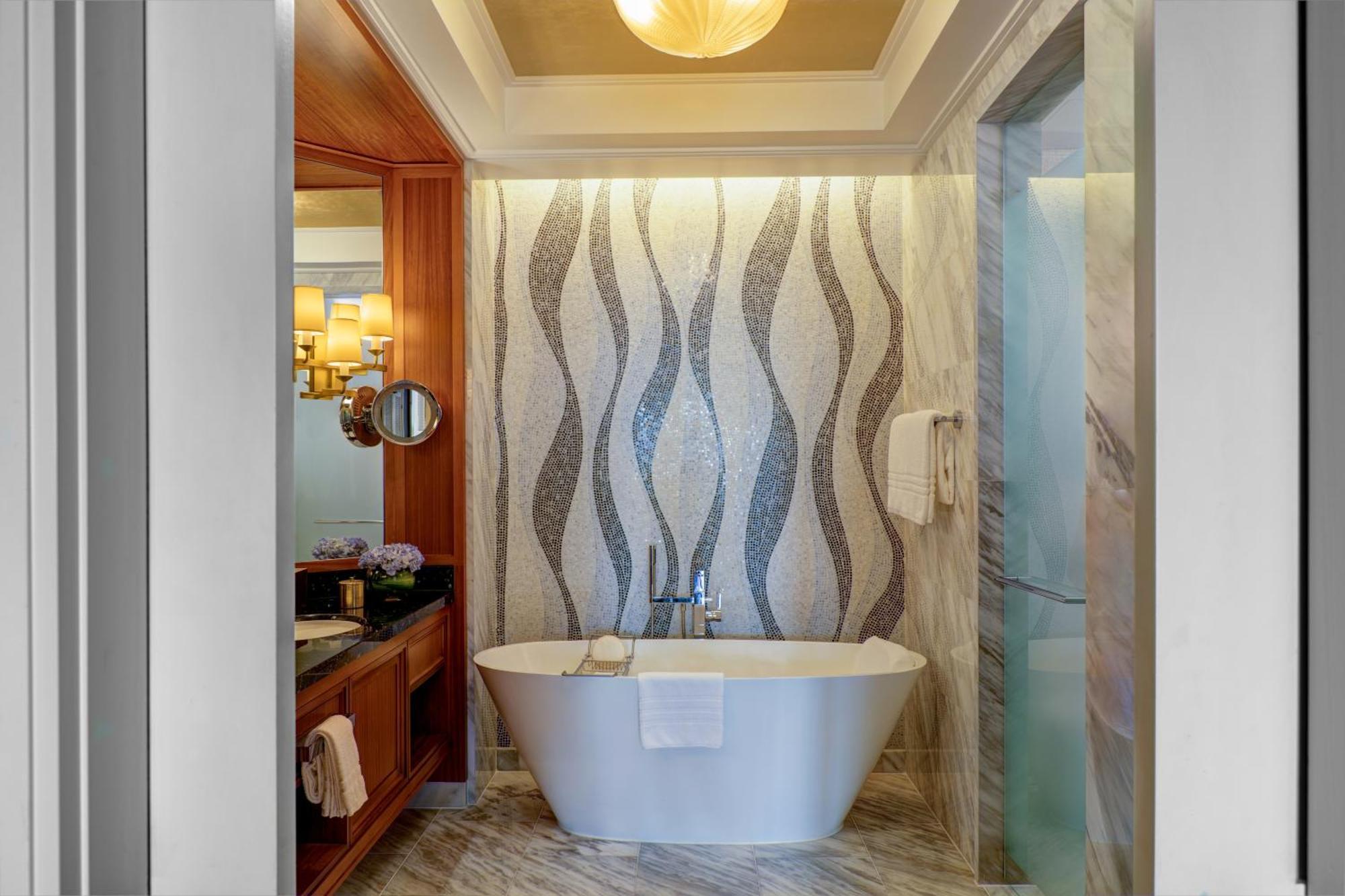 Dubai Premium Skyline Room King
