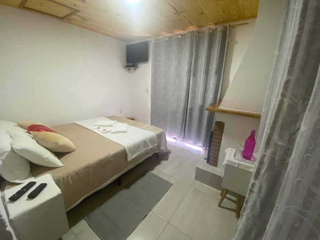 Double Room Mountain View