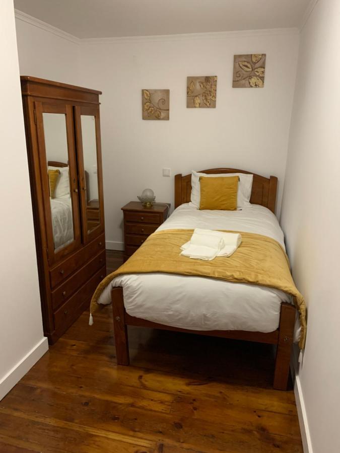 Chambre Simple avec Salle de Bains Commune