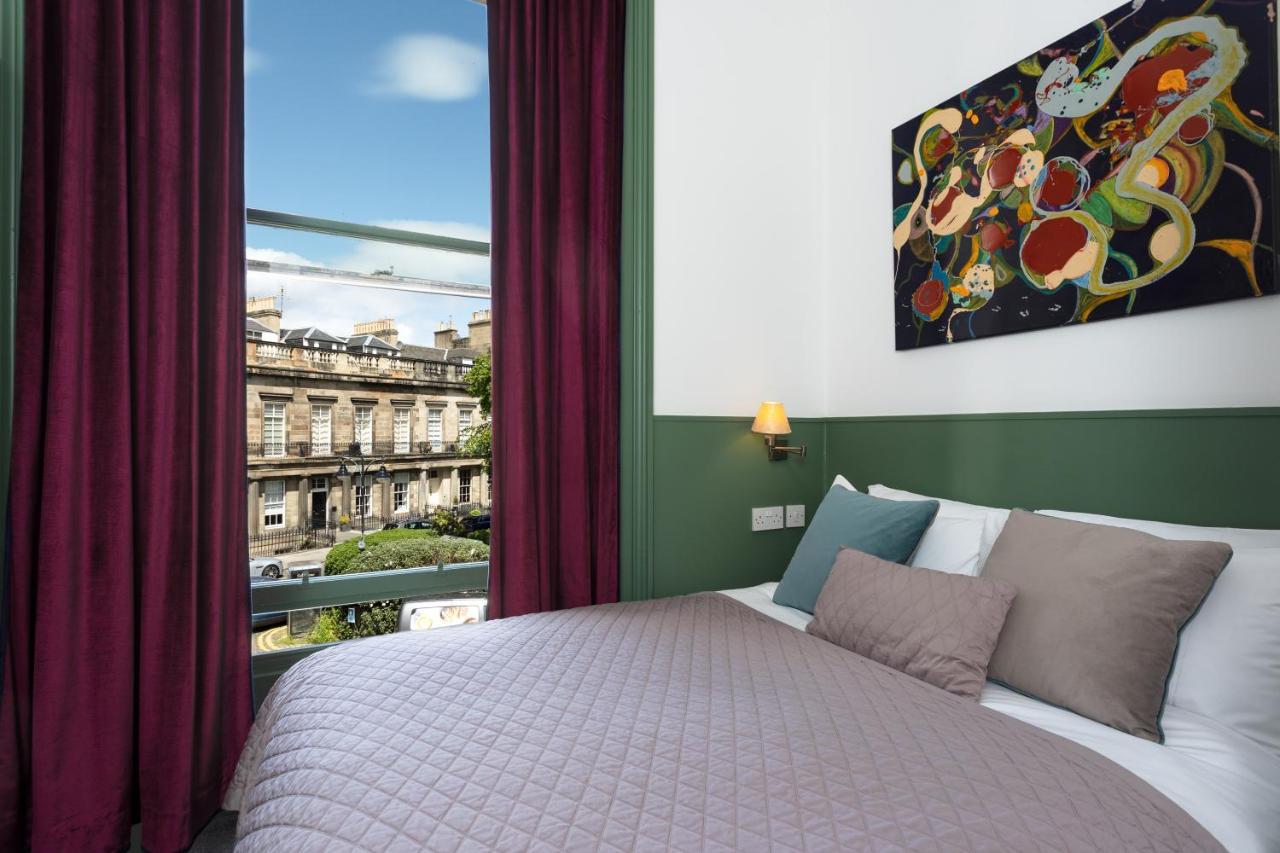 Small Double Room,779682075:JPEG