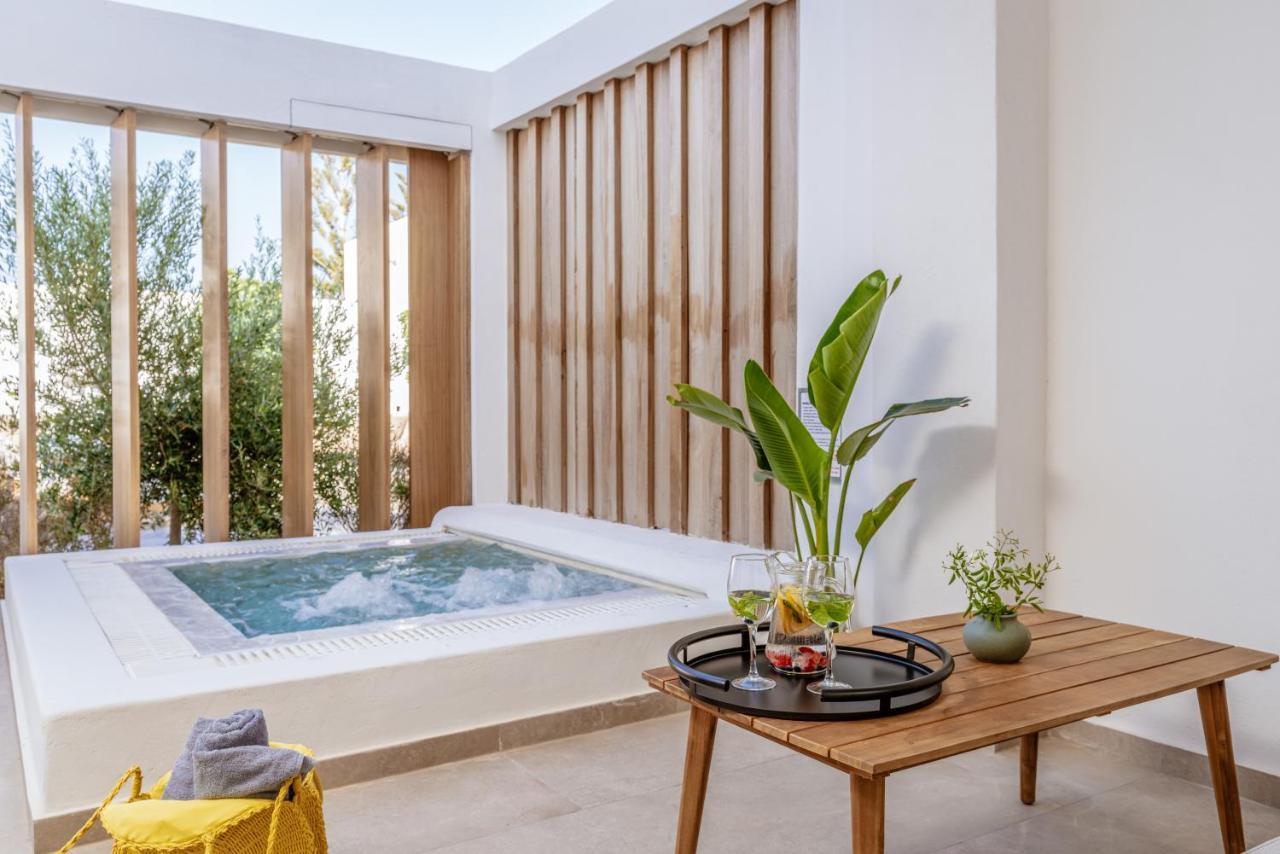 Deluxe Double Room Terrace Outdoor Refreshing Whirlpool