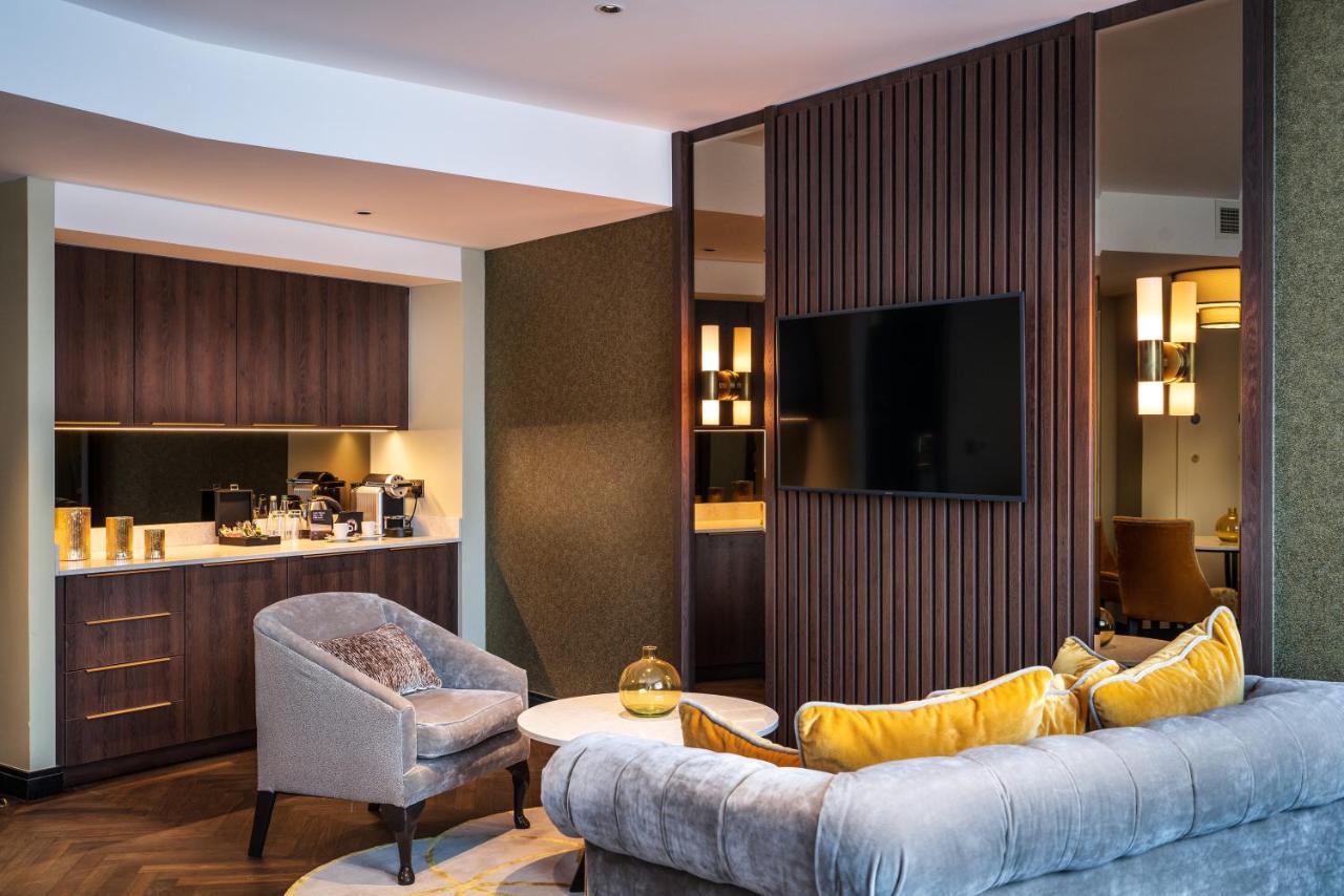 Junior Suite,1263057310:JPEG