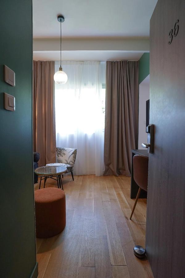 Natura Junior Suite,1264880359:JPEG