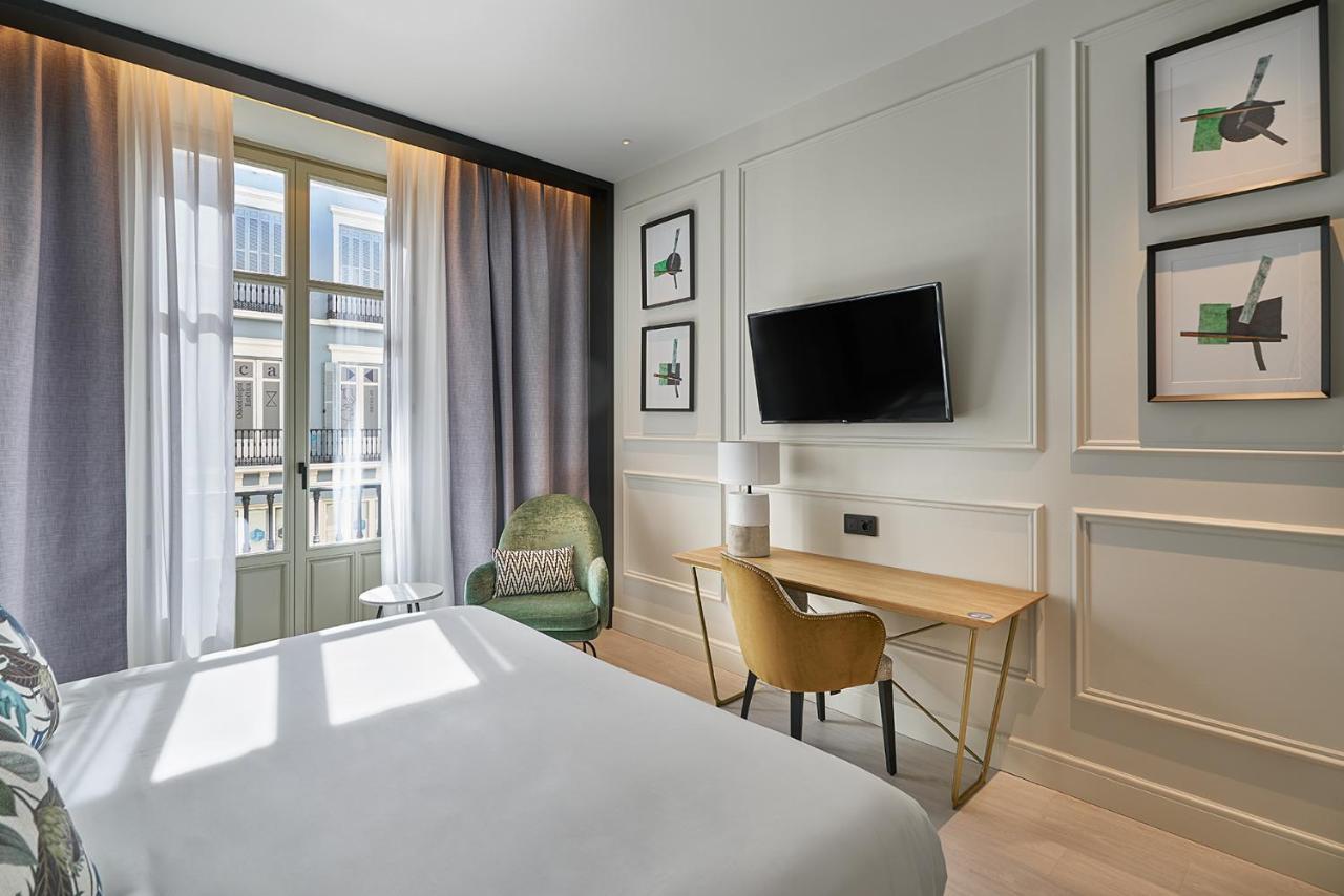 Vincci room city view