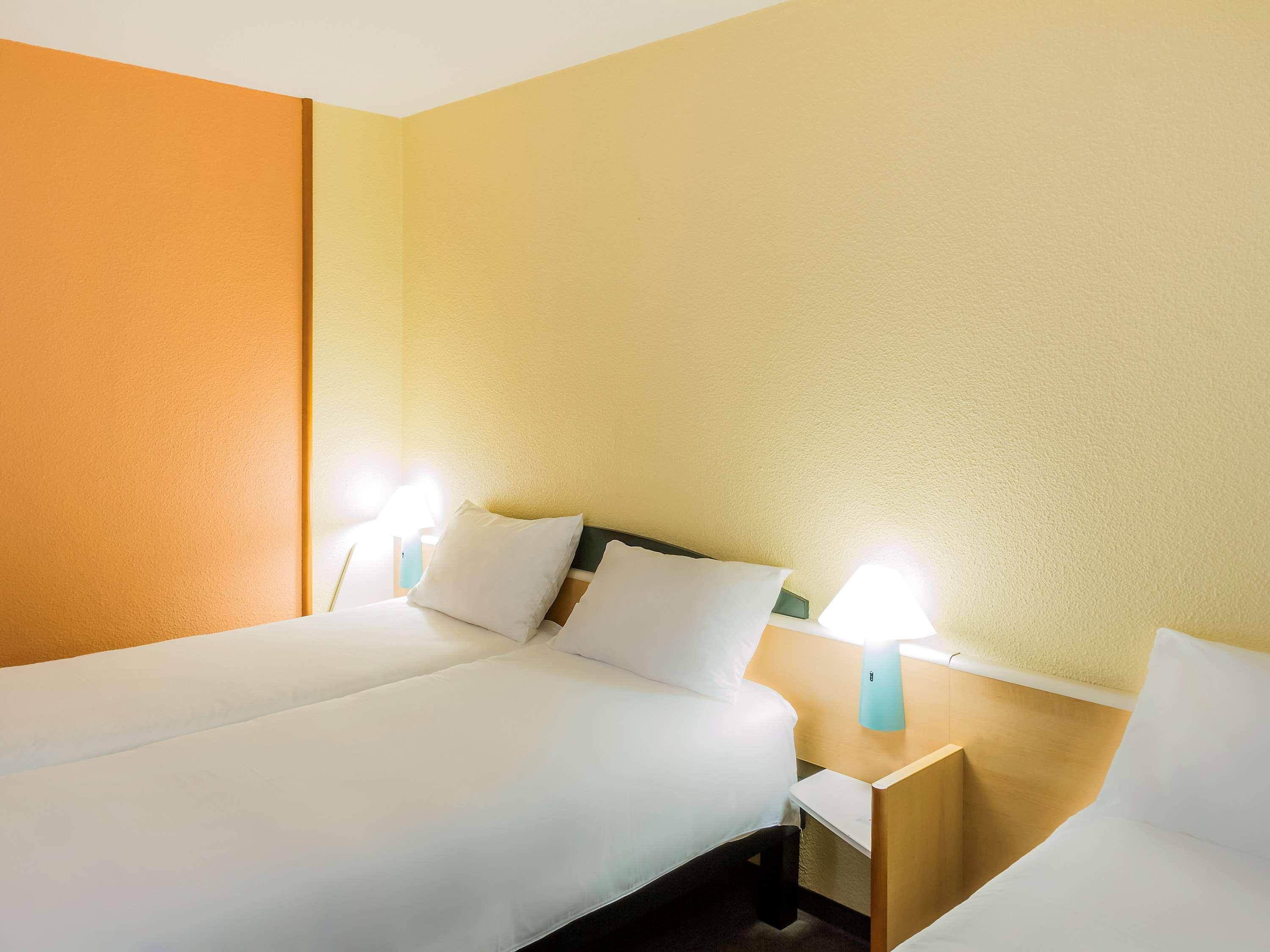 Quarto Standard com Cama de Casal e 1 de Solteiro - Não Fumantes