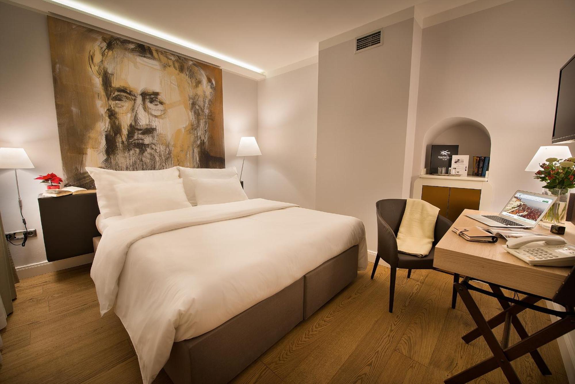 Small Double Room