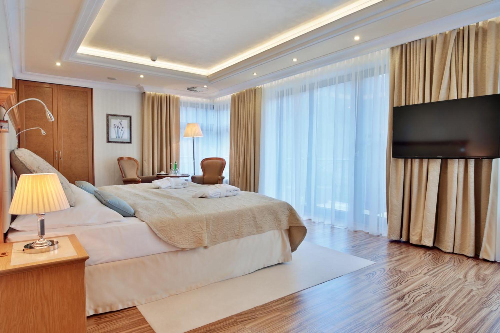 Presidential Suite