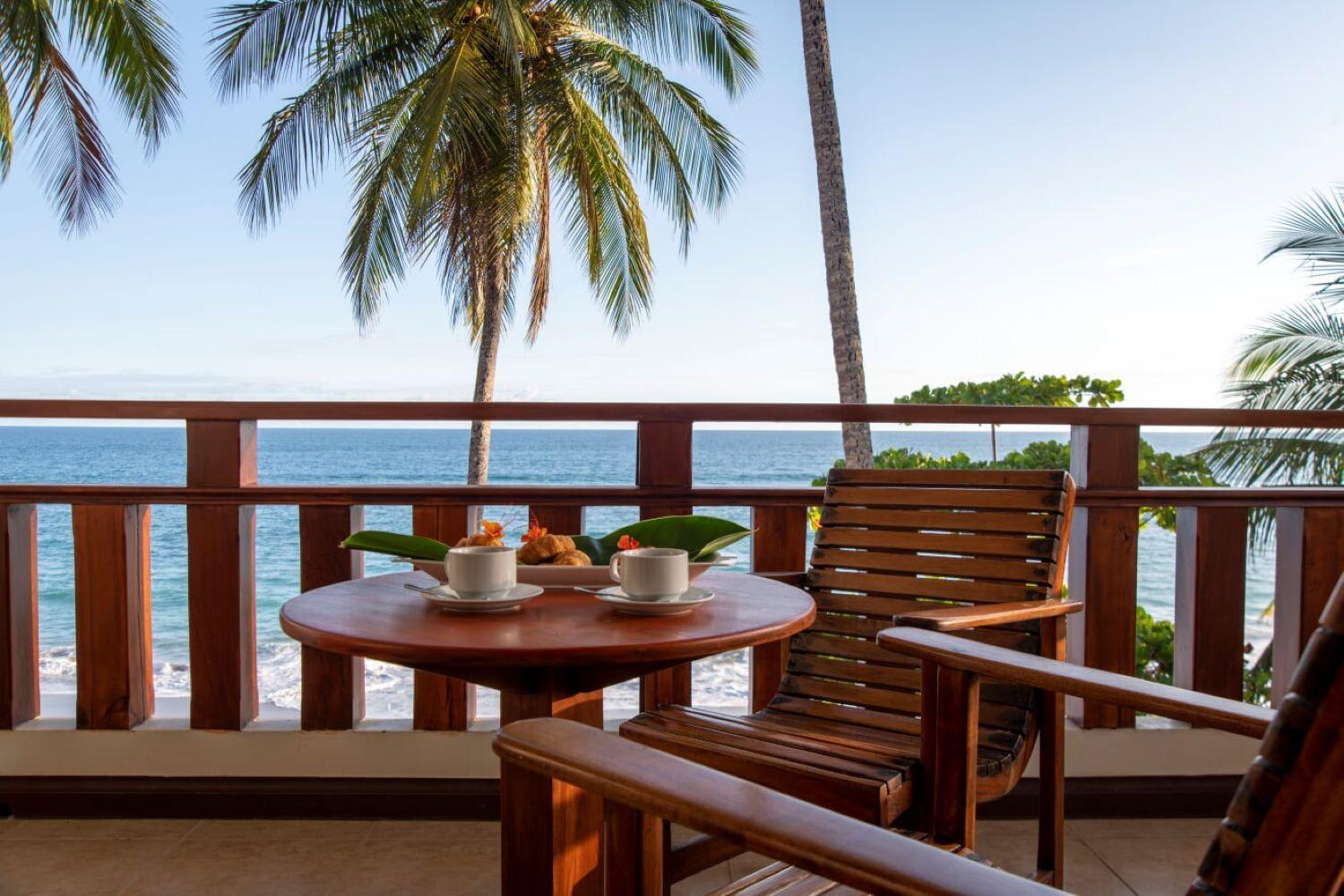 Beachfront two Queen Beds