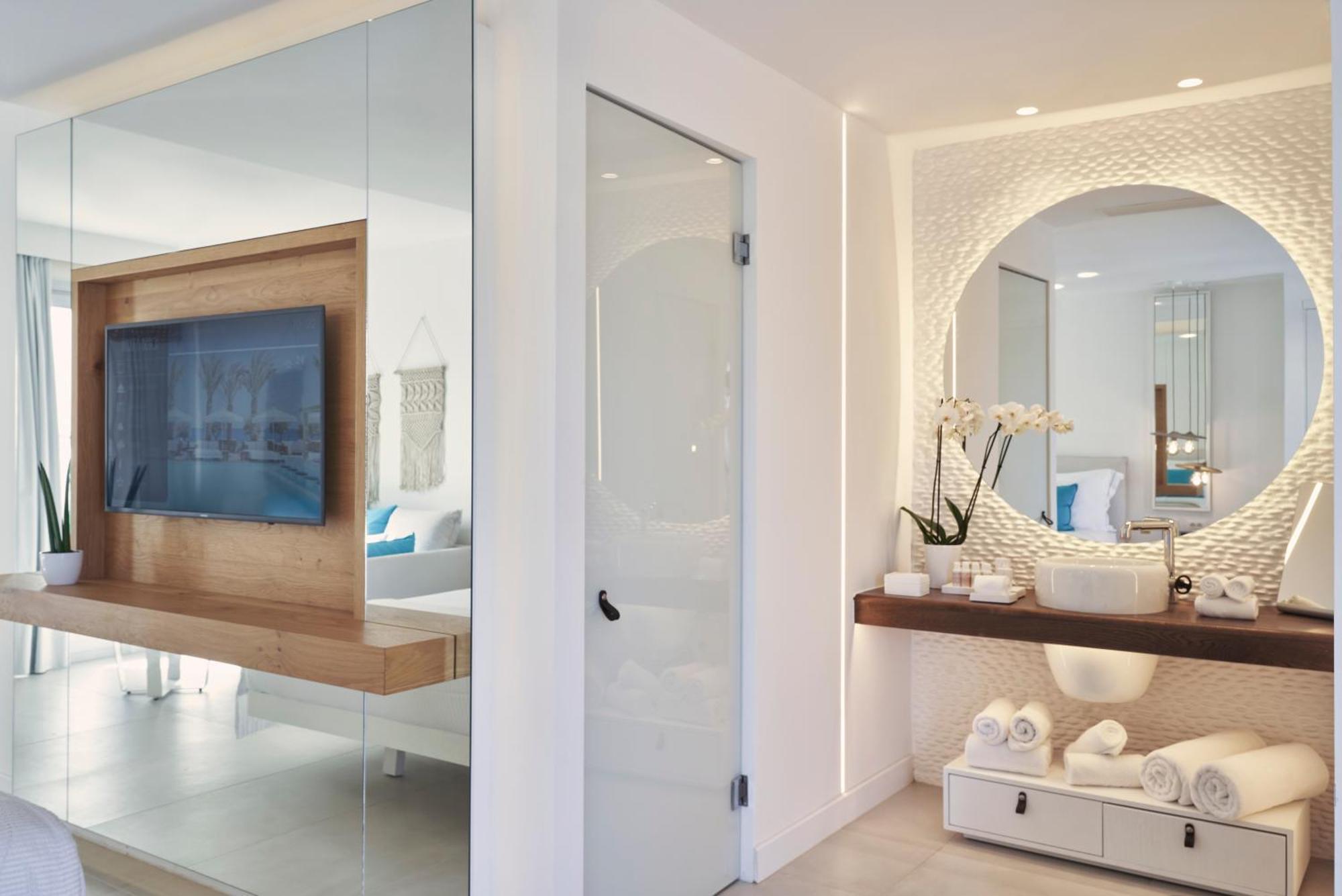 Signature Room