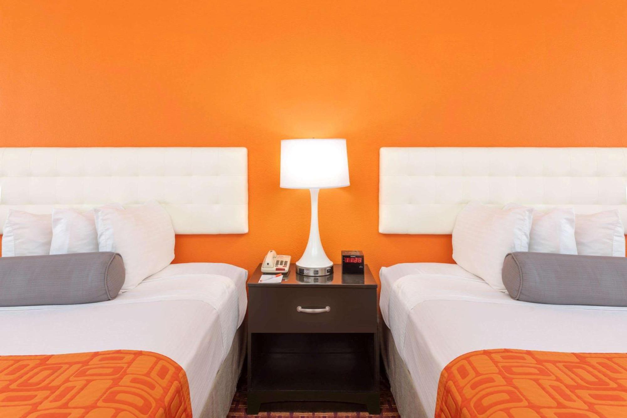 Queen Room Two Queen Beds Non-Smoking